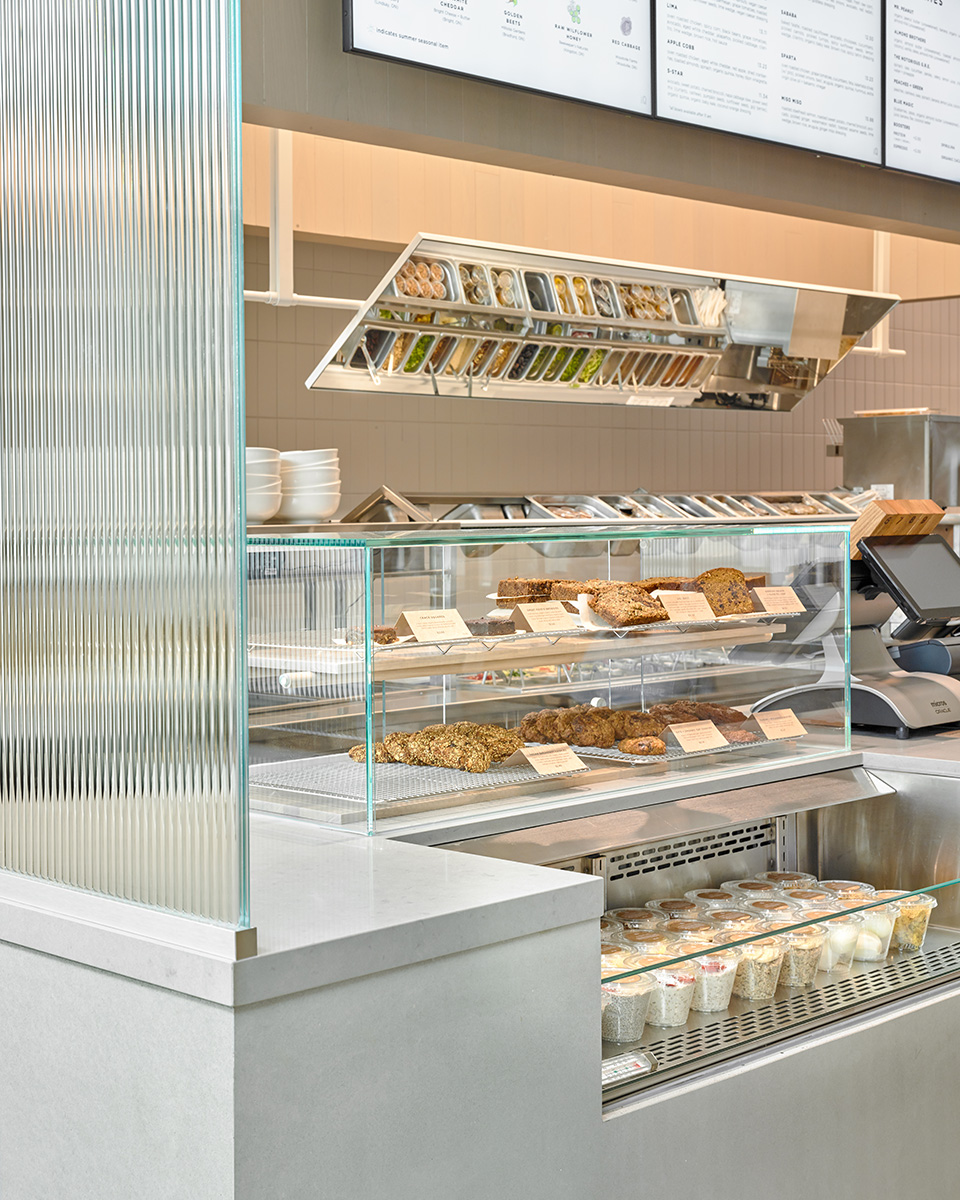 iQ Food Co., Yorkdale Mall